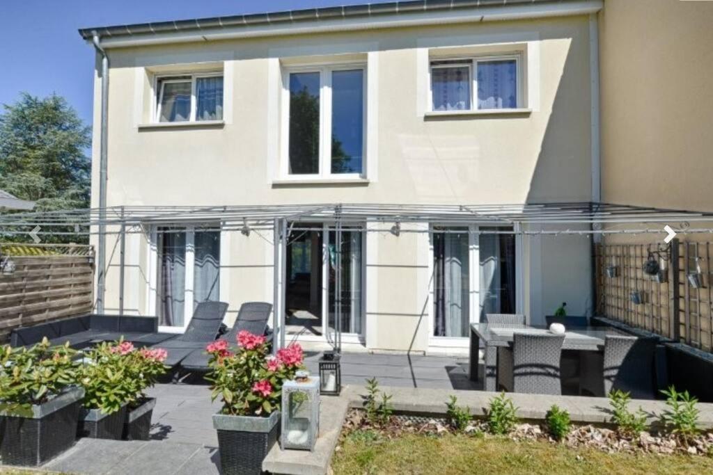 Maison 120 M² A Ferienhaus *